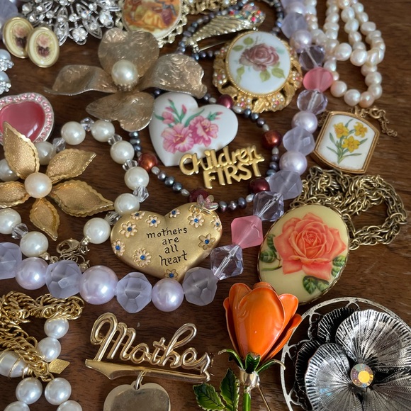 LIKE ❤️ for Jewelry Live  notification. Costume JEWELRY. 11-08-25 - Picture 3 of 5